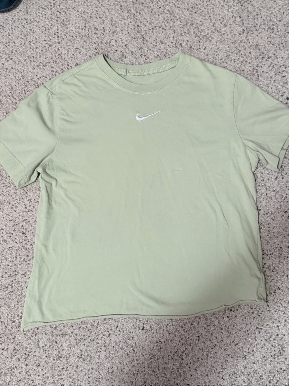 Nike Women’s Light Green Cropped T-Shirt